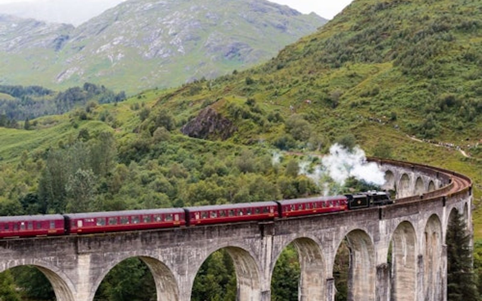 Harry Potter Train and the Scenic Highlands Tour from Inverness