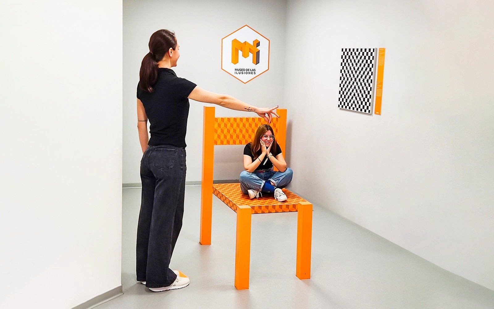 Billetter til Museum of Illusions Sevilla