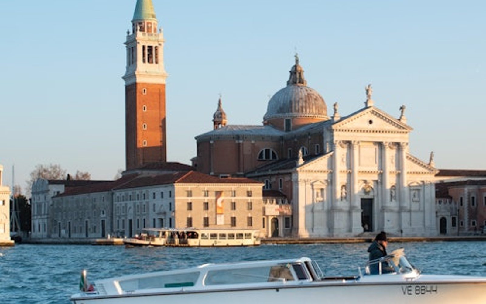Venice: Water Taxi to Santa Lucia Station from Hotel