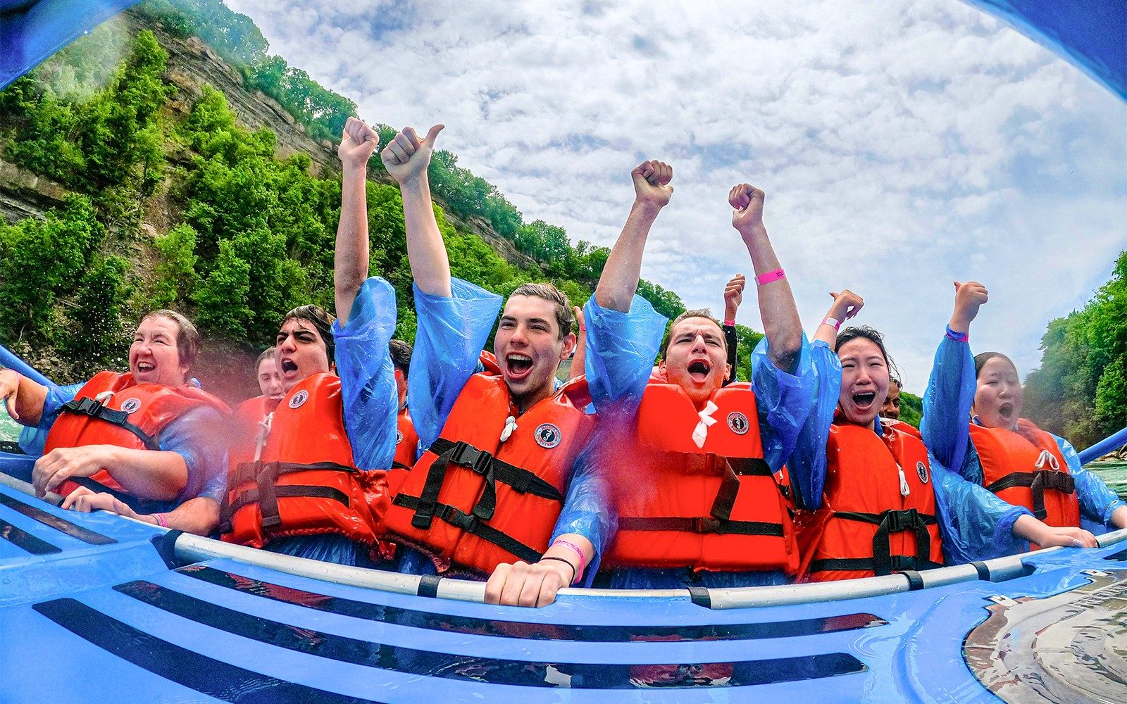 Niagara Falls (Canada) Whirlpool Jet Boat Tour on Niagara River