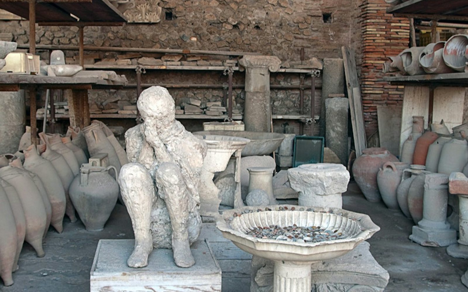 Pompeii, Herculanuem & Vesuvius: Skip The Line Tickets + Roundtrip From Naples