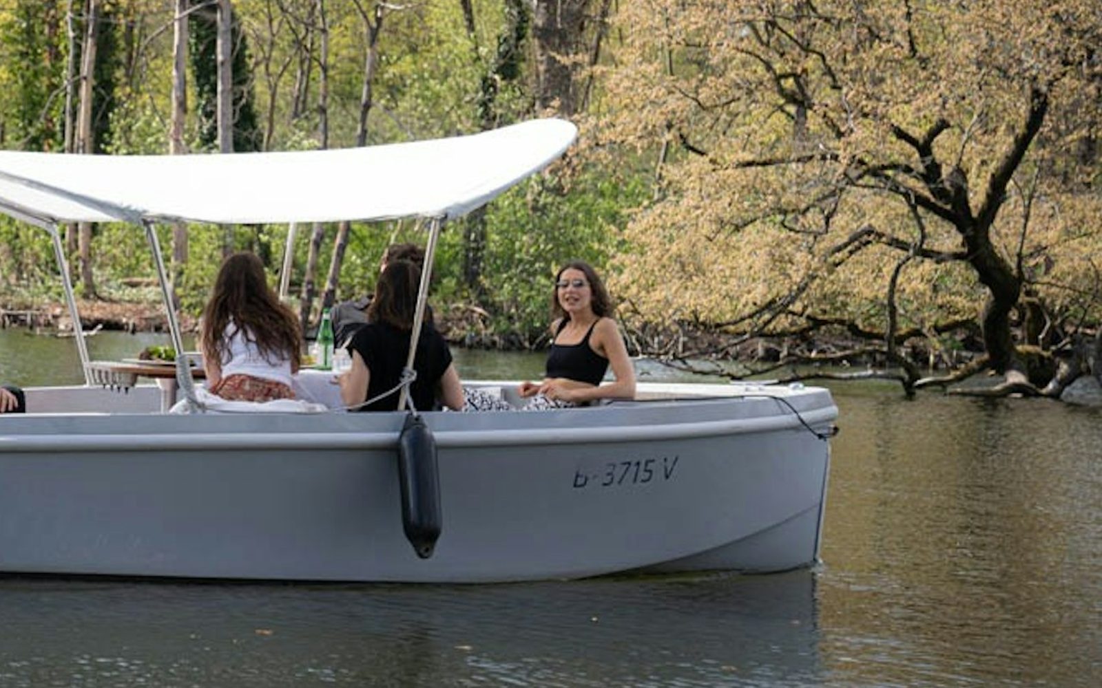 East Harbor Berlin: 1, 2, or 3-Hour Boat Rental (No License Required)