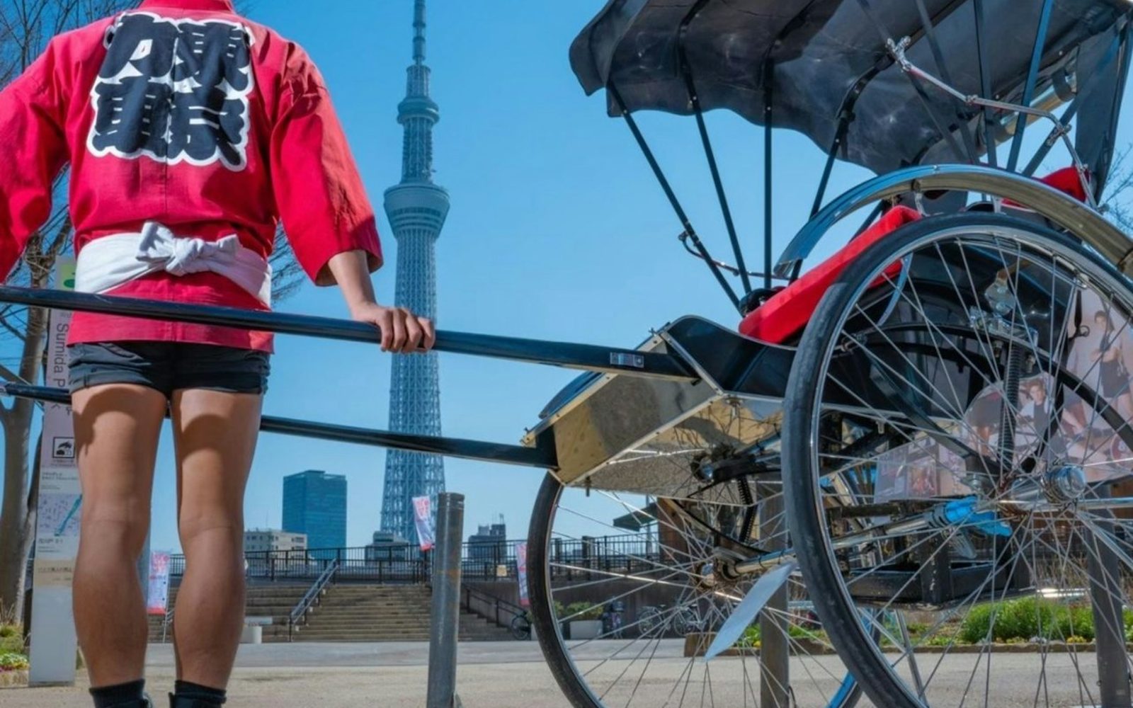 Tokyo: Asakusa Guided Rickshaw Sightseeing Tour