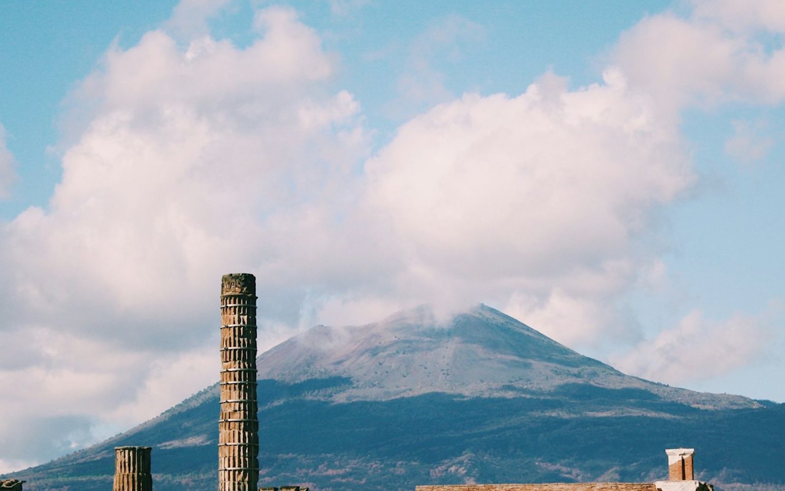 Pompeii & Mount Vesuvius: Day Trip from Rome + Optional Lunch