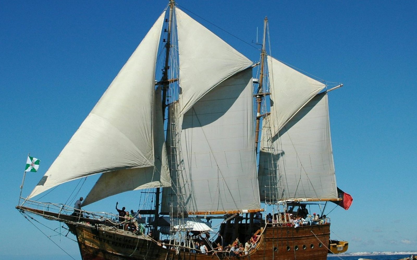 Lagos: Pirate Ship Afternoon Caves Cruise