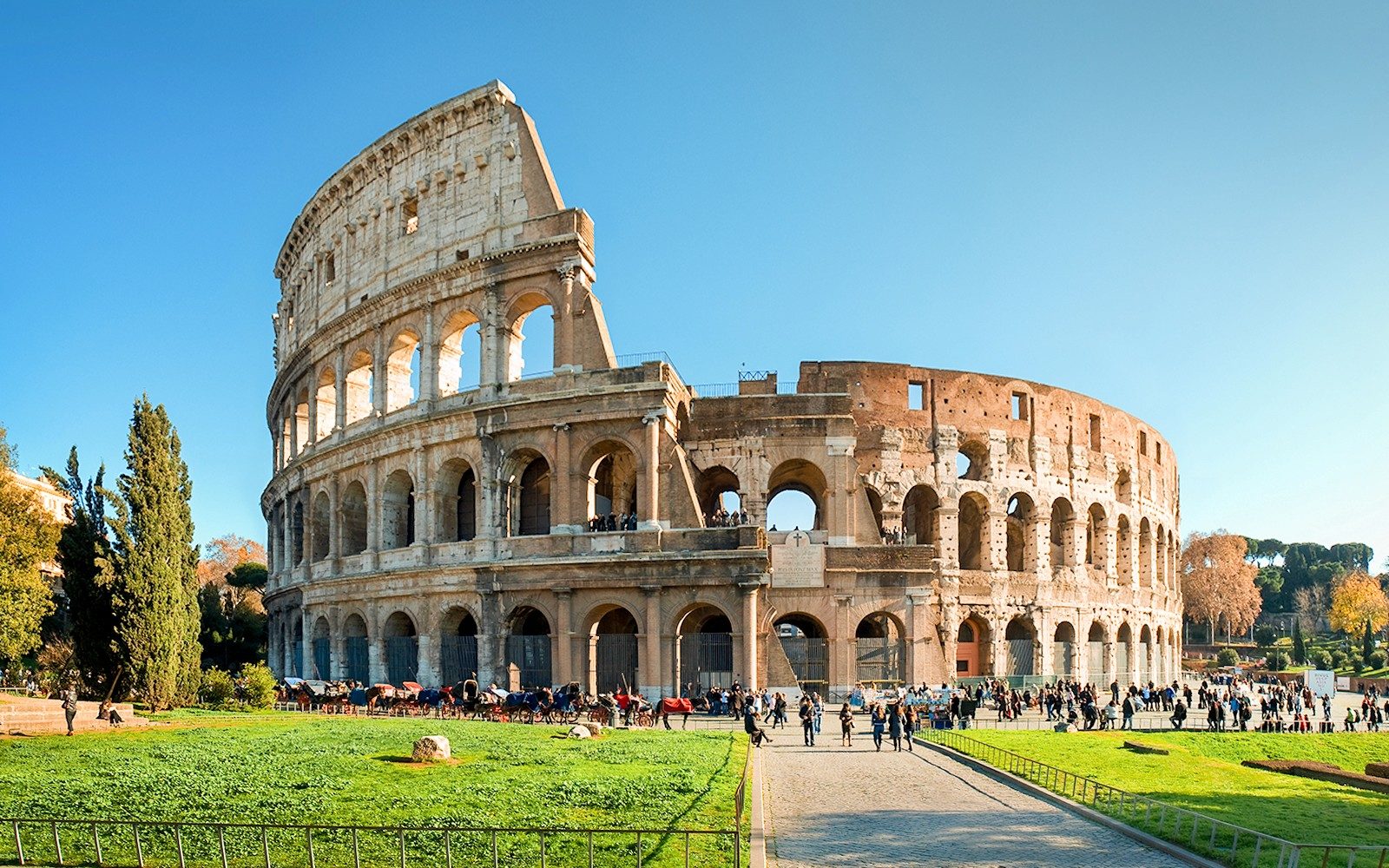 Tour Guiado por el Coliseo con Acceso Subterráneo y Piso de Arena