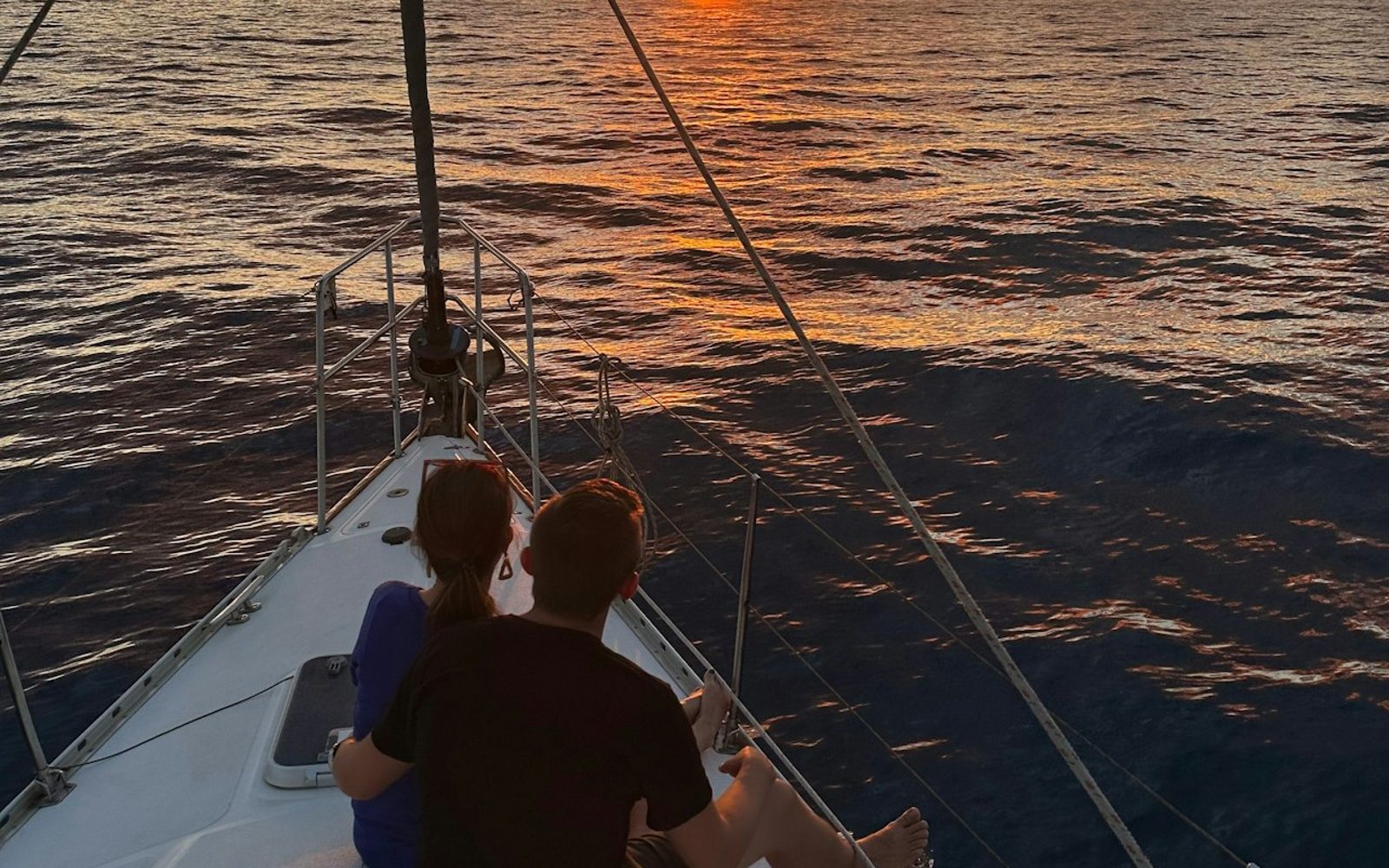 Waikiki: Day & Sunset Sailing Experience