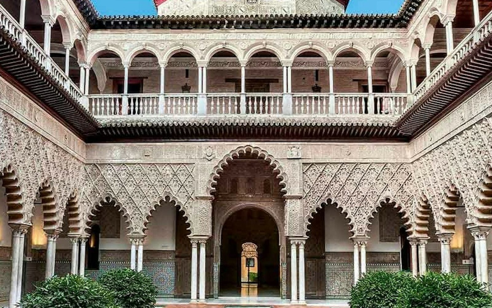 Royal Alcázar of Seville: Fast Track Ticket + Audio Guide