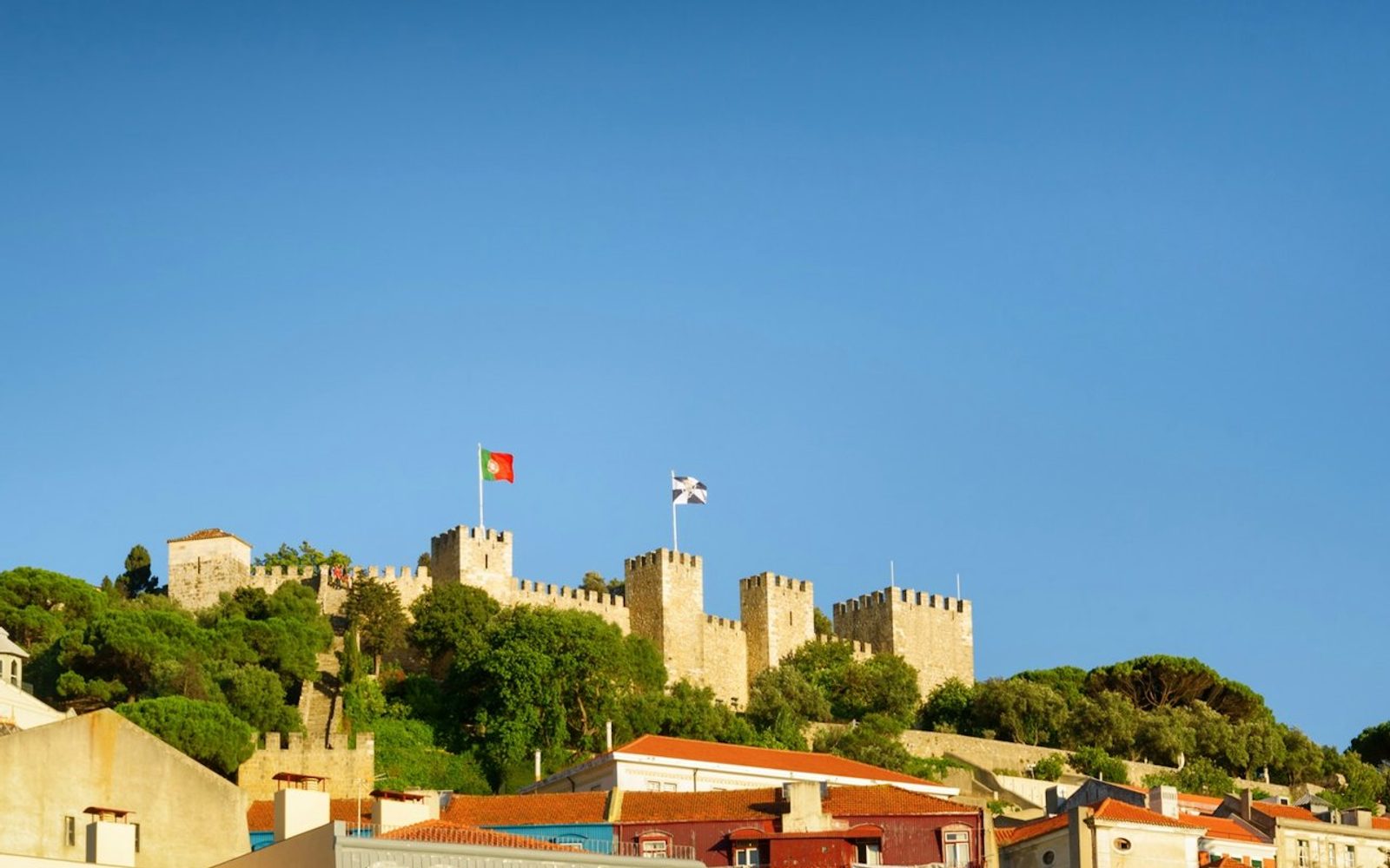 São Jorge Castle: Entry Ticket + Audio Guide