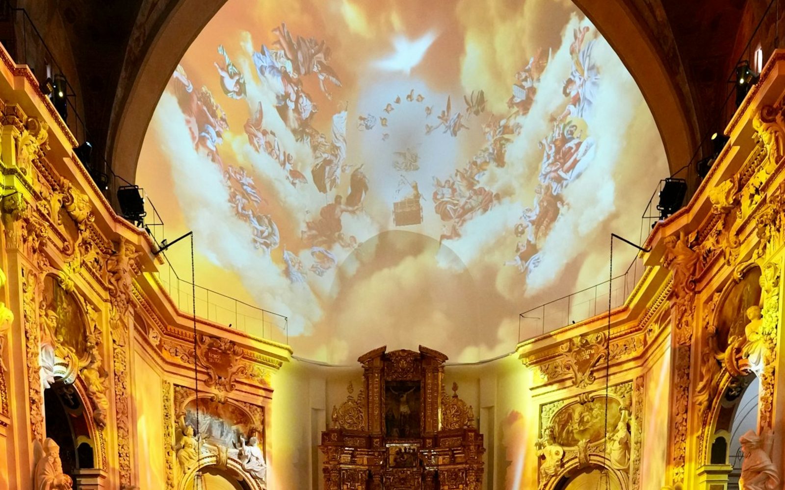 Santos Juanes Church: Entry Ticket + Immersive Baroque Experience
