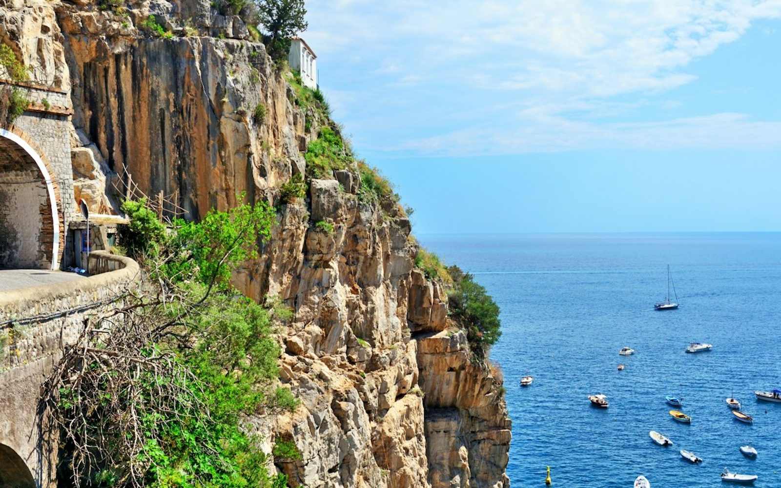 Amalfi, Sorrento & Positano: Small Group Tour from Naples