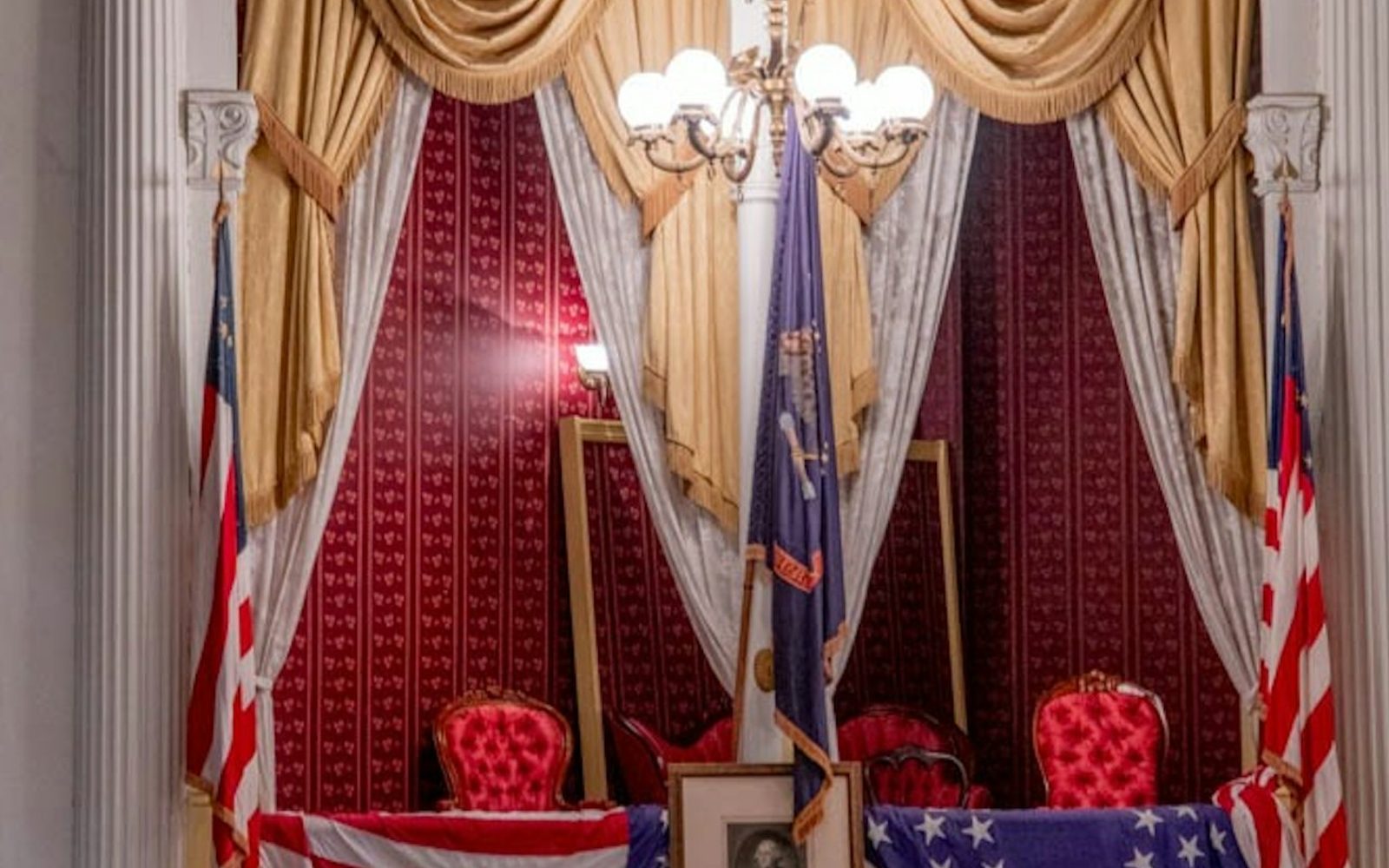 Washington DC: Lincoln Assassination Tour + Fords Theatre & Petersen House Entry