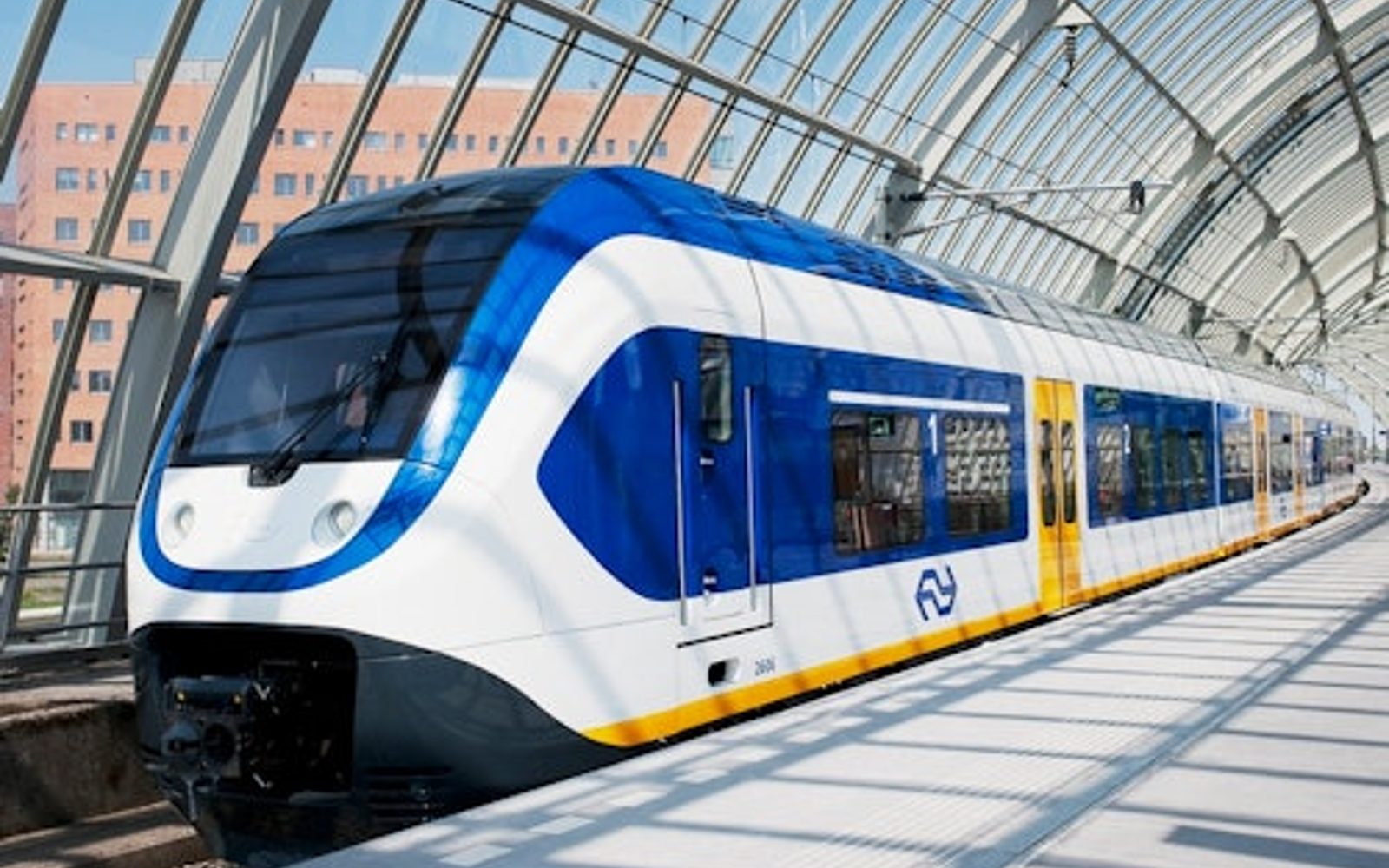 Amsterdam: Train, Tram, Bus, and Metro Travel Ticket