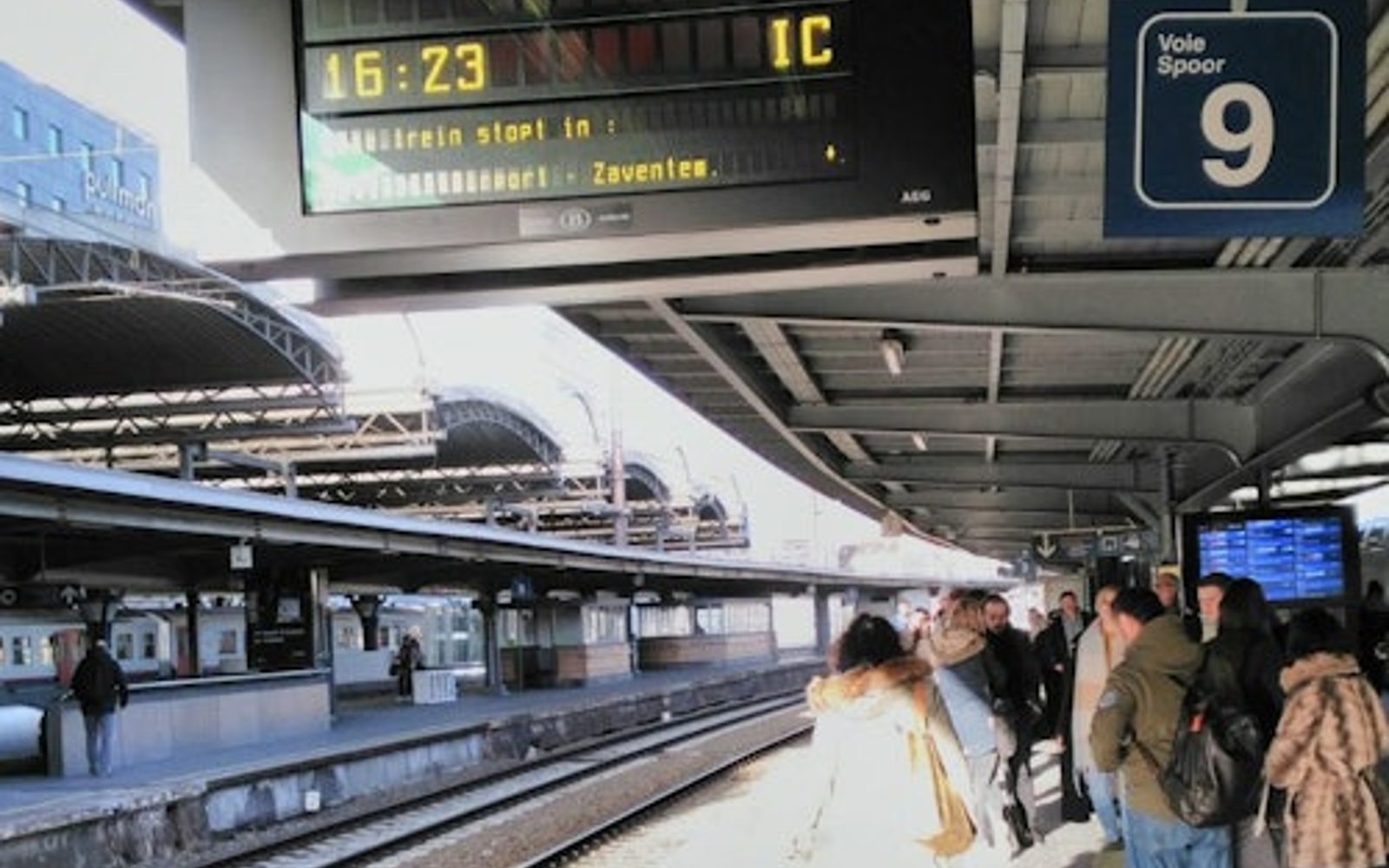Train from Zaventem Airport to Brussels