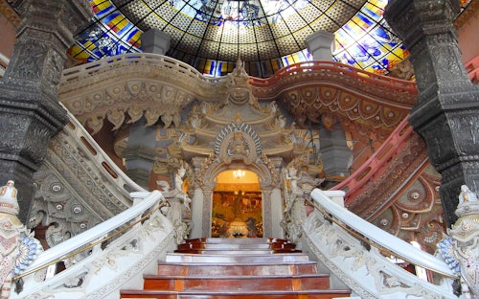 Museu Erawan: Entrada