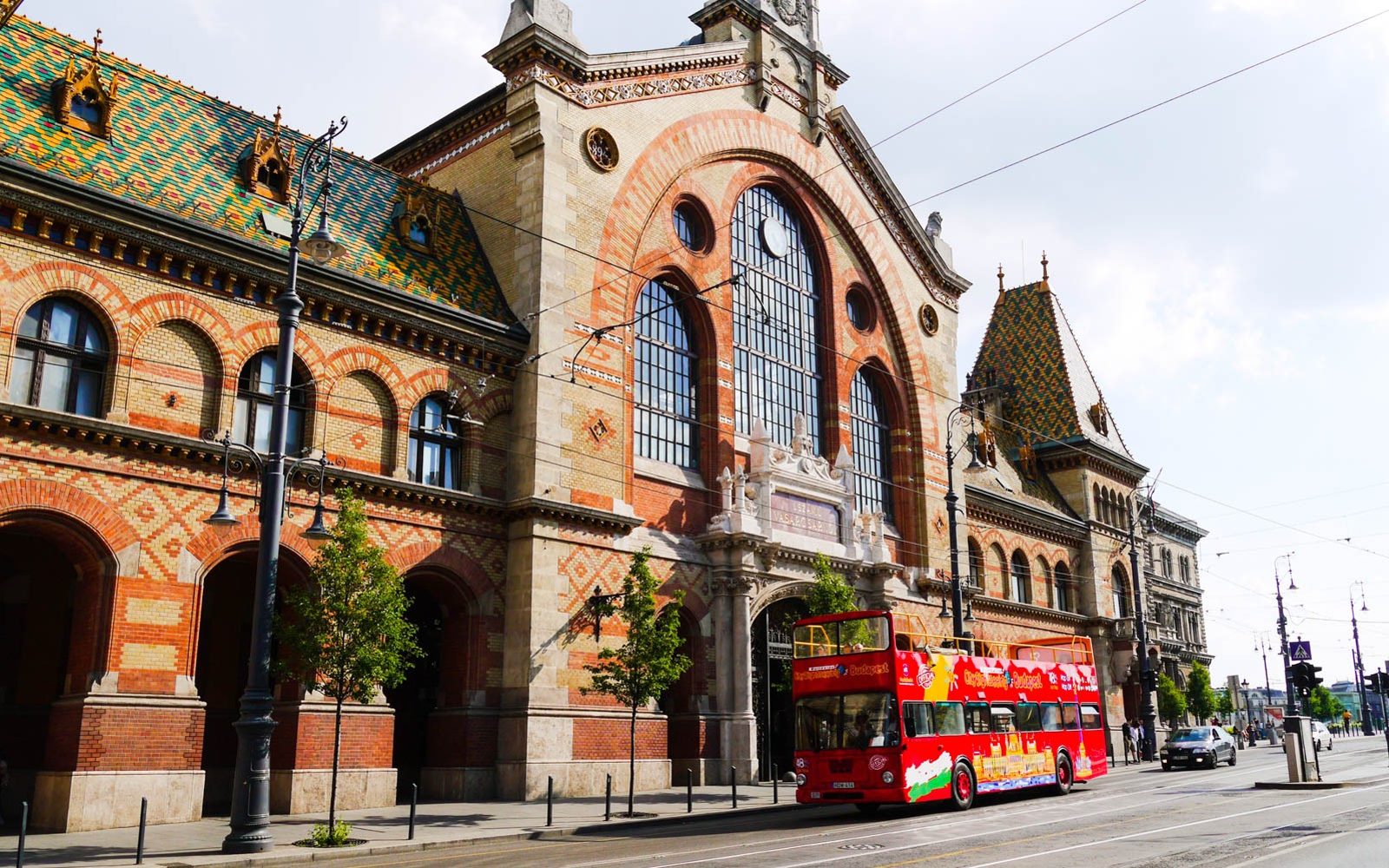 City Sightseeing: Excursão de Autocarro Hop-on Hop-off em Budapeste com Cruzeiro no Rio Danúbio