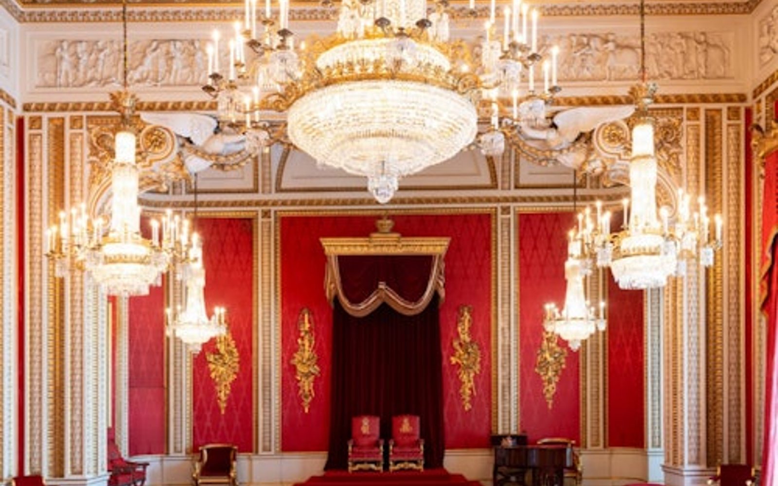 Istana Buckingham: Langkau Barisan + Panduan Audio + Lawatan Berjalan Kaki Berpandu di London