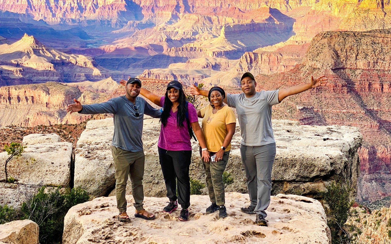 Las Vegasból: Egynapos kirándulás a Grand Canyon Nemzeti Parkba repülővel, plusz vezetett Hummer túra
