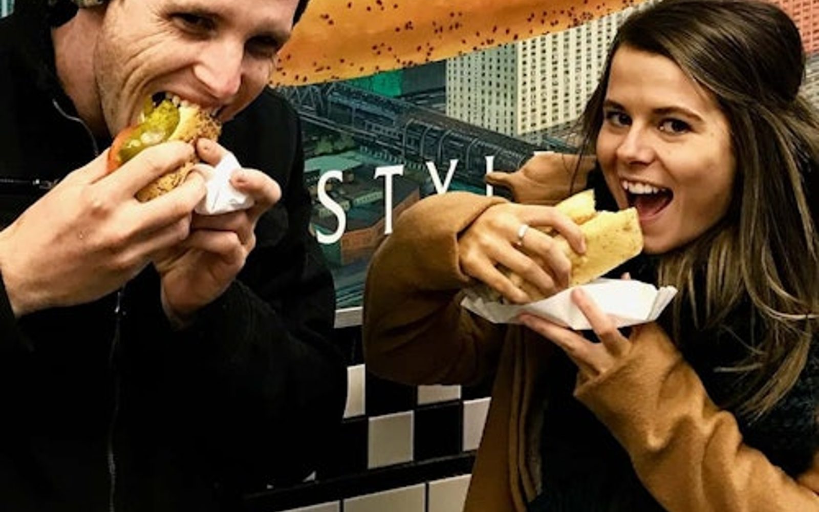 Chicago: Guided Food Tour + Bike or Kayak Rental