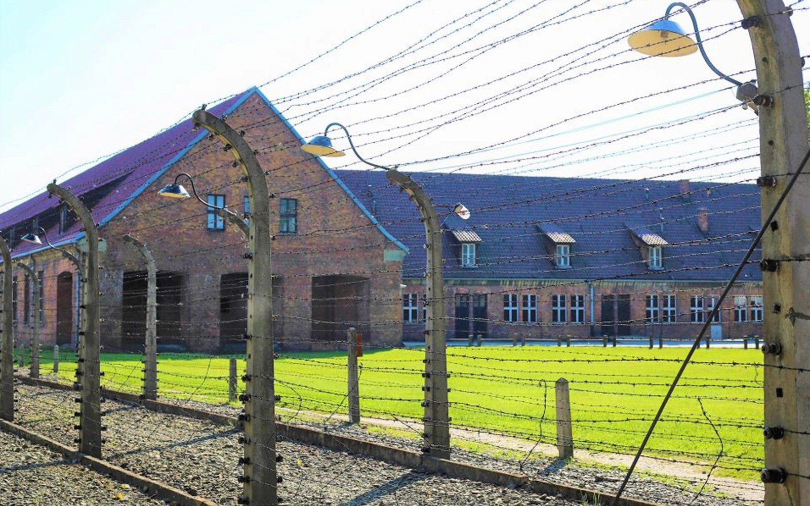 Fast-Track Entry Pass & Tour: Auschwitz-Birkenau Museum