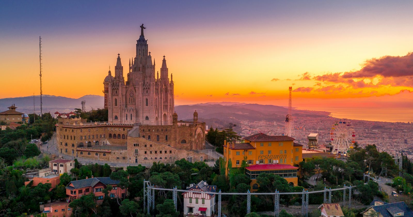 Barcelon's Sagrada Familia at sunset.