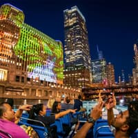 Chicago at Night: River & Lake Sightseeing Cruise by First Lady