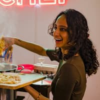 Rome: Spritz & Spaghetti Cooking Class