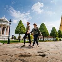 Bangkok: Three Iconic Temples Guided Tour