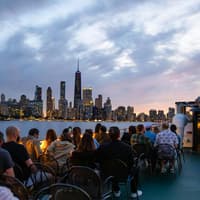 Chicago at Night: River & Lake Sightseeing Cruise by First Lady
