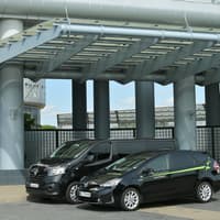 Paris: Roundtrip Taxi Transfer from Orly Airport to Disneyland — gallery 4