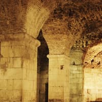 Split: Game of Thrones Tour with Diocletian's Cellar — gallery 1