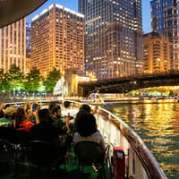 Chicago at Night: River & Lake Sightseeing Cruise by First Lady