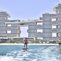 Dubai: Guided eFoil Experience