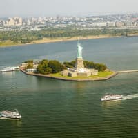 20-Min Ultimate NYC Helicopter Tour from Downtown Manhattan — gallery 4