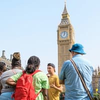 London: Walking Tour + Changing of the Guard at Buckingham Palace — gallery 2