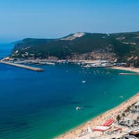 Small Group Wine Tour in Arrábida from Lisbon