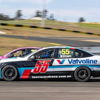 Sydney Motorsport Park: V8 Hot Lap Experience