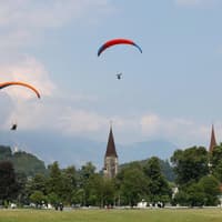 Interlaken Tandem Paragliding Flight, Interlaken
