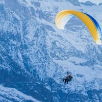 Interlaken Tandem Paragliding Flight, Interlaken