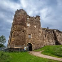 Outlander Tour with Doune Castle Entry, Day Trips from Edinburgh, Edinburgh