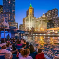 Chicago at Night: River & Lake Sightseeing Cruise by First Lady