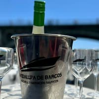 Seville: 1-Hr Romantic Boat Tour — gallery 3