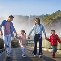 From Auckland: Hobbiton & Te Puia Tour with Festive Lunch & Hangi Dinner Buffet — gallery 1