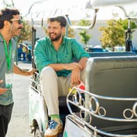 Lisbon: Private Tuk-Tuk Tour with Local Guide