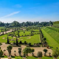 Hampton Court Palace, Gardens & Maze: Entry Ticket + Audio Guide — gallery 3