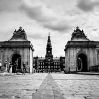 Copenhagen: Guided Walking Tour in French — gallery 1