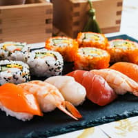 Sushi Cooking Class in Asakusa