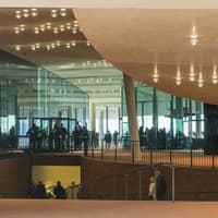 Elphi Plaza Guided Tour and Harbour Cruise