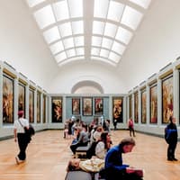 Louvre Museum Reserved Access With Assisted Entry — gallery 5