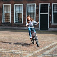 Tur cu bicicleta în München, Dachauer Straße 4, München